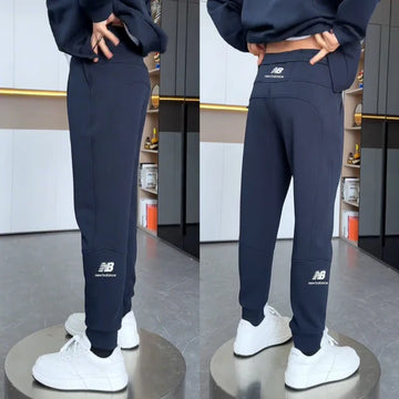 New Balance - Pantaloni casual alla moda