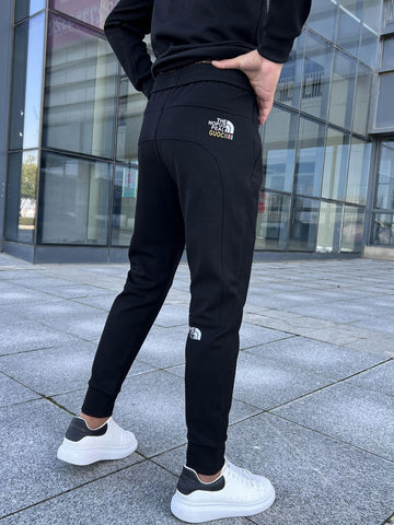 The North Face | Gucci - Pantaloni versatili e aderenti